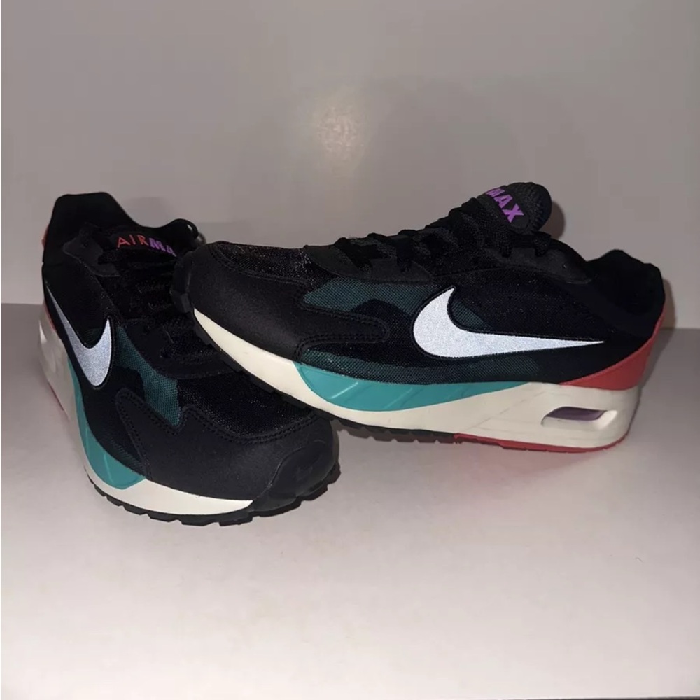 Nike Air Max Solo
